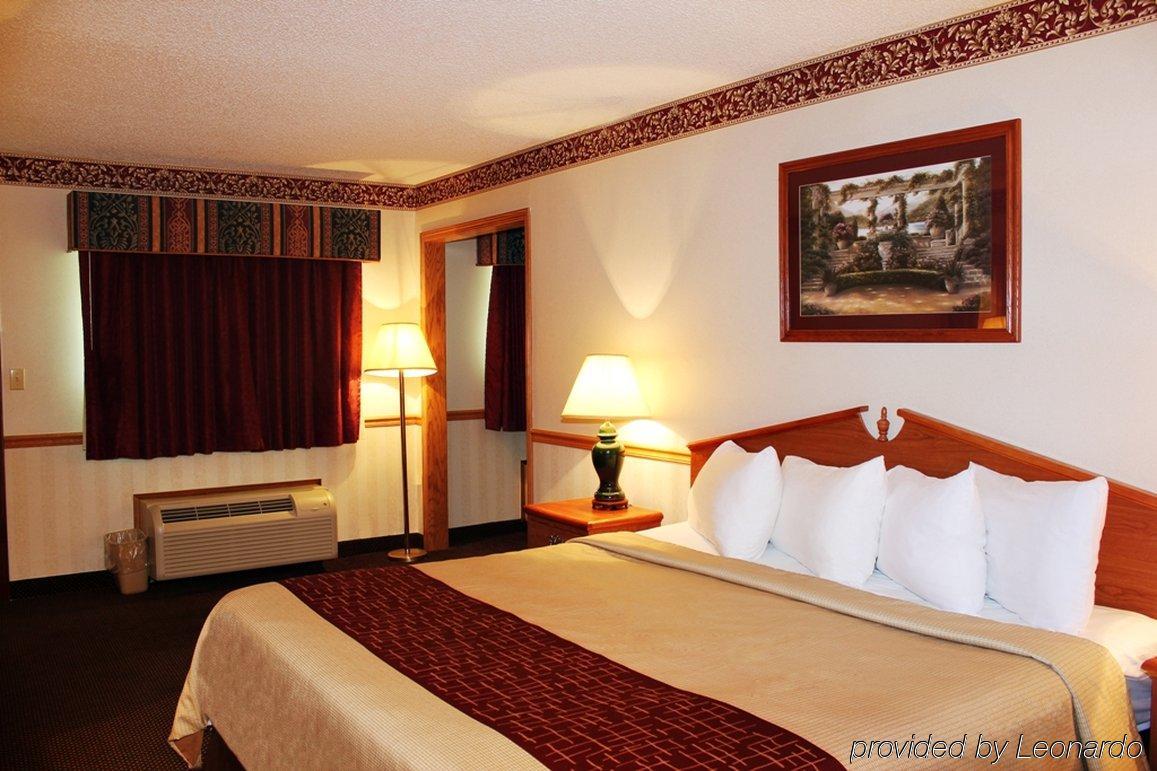 Days Inn & Suites By Wyndham Monroe Zimmer foto